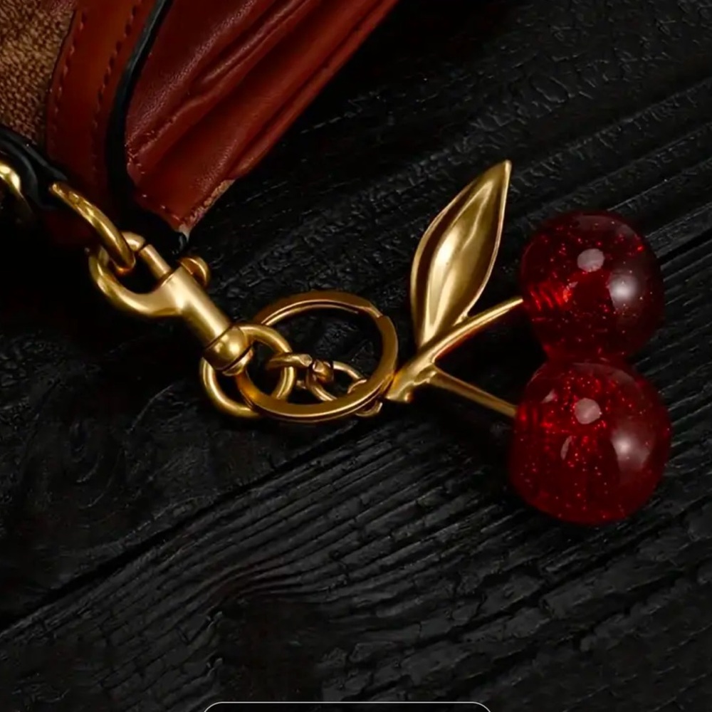 Glitter Cherry Charm Keychain Bag Charm With Clip For Bags Fruit Bag charmπ - Picture 3 of 5